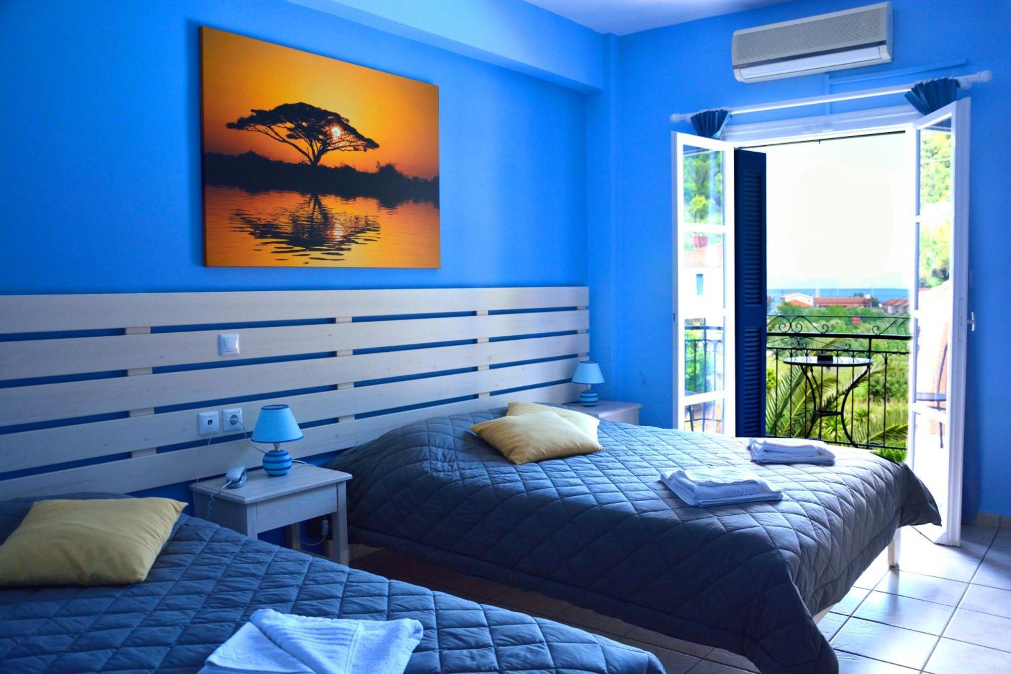 Hotel Nostos Frikes 외부 사진