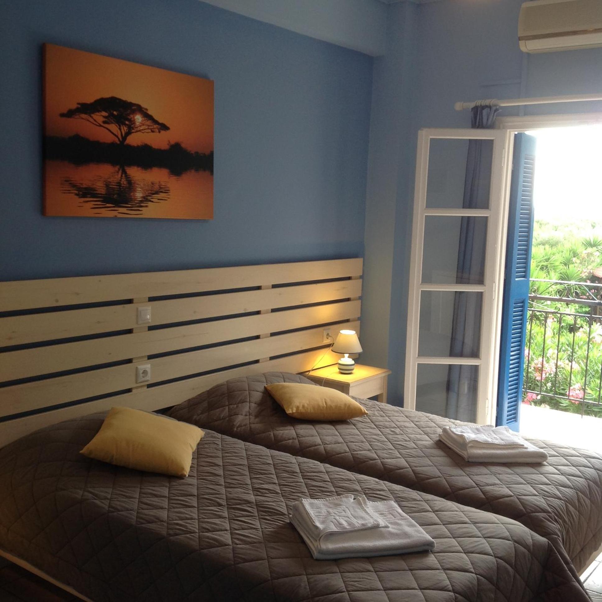 Hotel Nostos Frikes 객실 사진