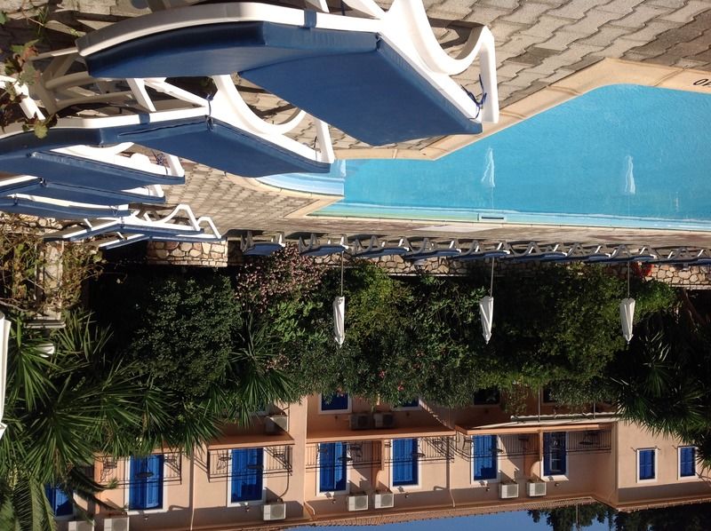 Hotel Nostos Frikes 외부 사진