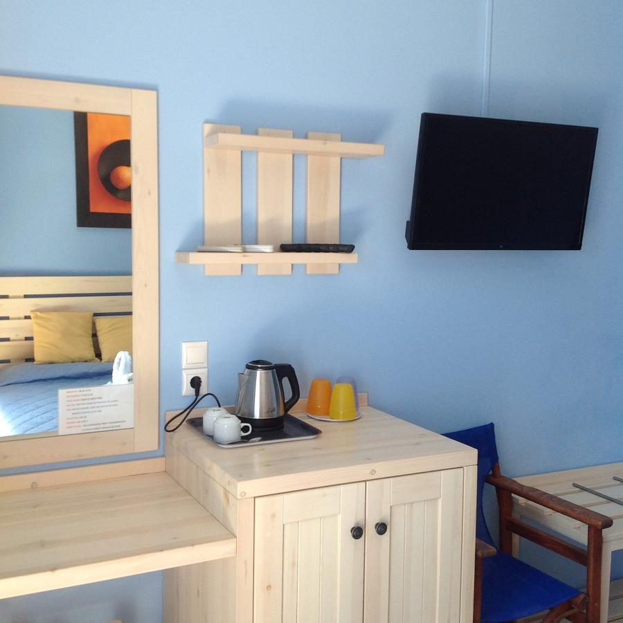 Hotel Nostos Frikes 외부 사진